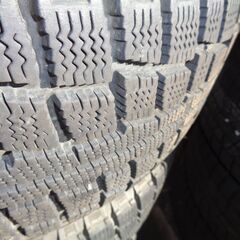 グットイヤー195/65Ｒ15　スッタドレスタイヤ　山99%