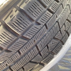 お渡し先決定 スタッドレスタイヤ 4本セット 195/65R15