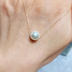 K18YGアコヤ真珠8.0mmスルーペンダント（新品） K18YGアコヤ真珠8.0mmスルーペンダント（新品）