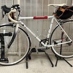 ラレー ロードバイク 走行距離短く室内保管のため綺麗です。