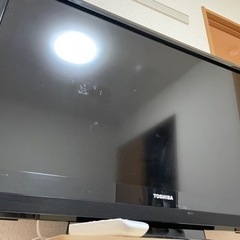 47型　TOSHIBA製テレビ　2011年製