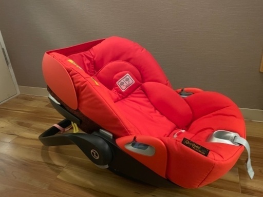 【お取引き中】Cybex ベビー　チャイルドシート CloudZ i-size
