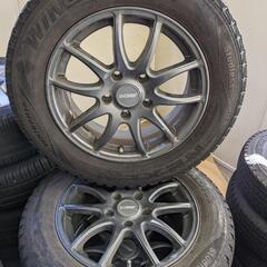 売り切り!スタッドレスタイヤ　ノア・ヴォクシー・セレナにおすすめ