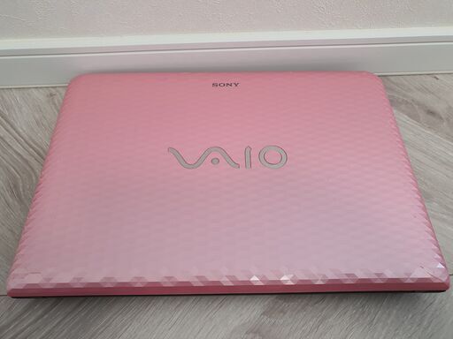 美品 希少 6ヶ月保証（Windows 11+Office2021年）SONY VAIO PINK