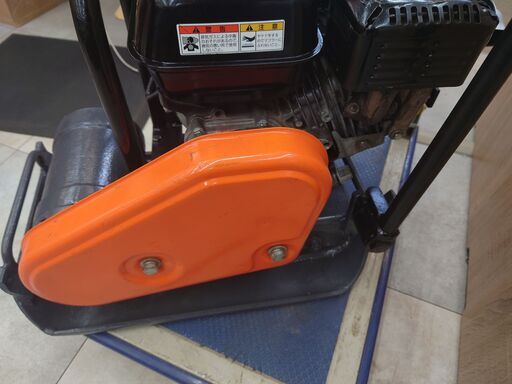 明和 HP60 エンジンプレートプレートコンパクター 中古品 整備済 明和 HP60 エンジンプレートプレートコンパクター 中古品 整備済