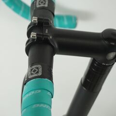 ESR MAGNESIAxGOODSMILE RACING「イーエスアールマグア グッドスマイルレーシング」 HMR-9 2014年モデル ミニベロ