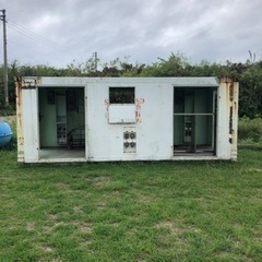 急ぎですコンテナハウス　白　