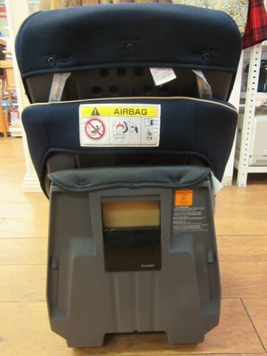 コンビ チャイルドシート CB-UTC 使用対象年齢: 4歳頃 ネイビー combi