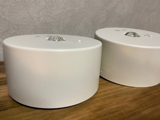 店舗などに！Panasonic 非常用照明器具　電池内蔵モニター付き　NNFB90005J 2つあります