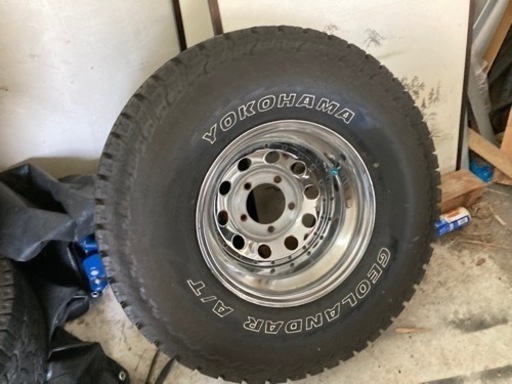 33×12.50R15 6PR 8.5J 鉄製メッキホイール。 ホイールメーカー不明、中古品