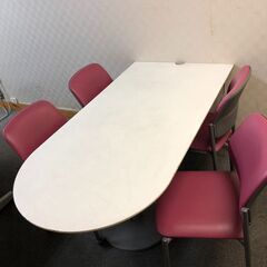 応接テーブル＋椅子4脚