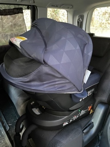 エールべべ チャイルドシート isofix