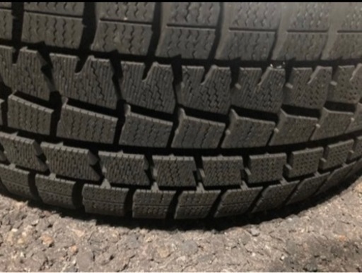 【値引き】スタッドレスタイヤ 195/65R15 バリ溝 ワンシーズンのみ美品