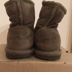 【子ども用ブーツ】HusHush Sサイズ