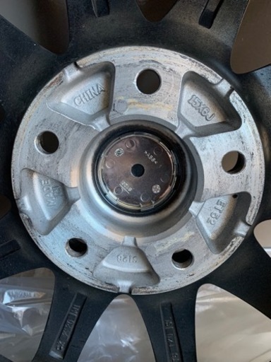 【値引き】スタッドレスタイヤ 195/65R15 バリ溝 ワンシーズンのみ美品