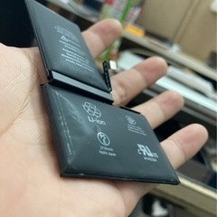 iPhoneX バッテリー膨張もお任せ下さい！