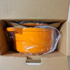 新品 鋳物ホーロー鍋 20cm オレンジ お鍋 蓋付き