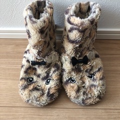 かわいい　H&Mの暖かいルームシューズ