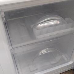 ニトリ★106リットル直冷式2ドア冷蔵庫 Nグラシア WH42812