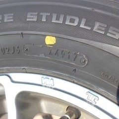 ノートe-powerに装着してました！ 185/70r14 ダンロップ キレイ！