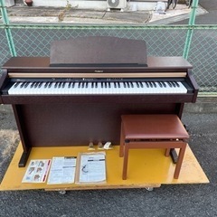 グランドピアノの音色と表現力を備えた　ROLAND HP103
