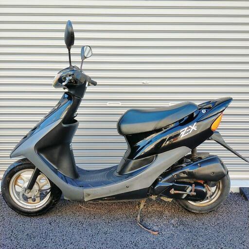 2711.高馬力2スト　ZX仕様　バッテリー、エンブレム新品　千葉県柏市　即日配送、自走引き取りも可能 高馬力2スト ZX仕様バッテリー、エンブレム新品千葉県柏市即日配送可能