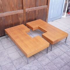 ACTUS(アクタス)取り扱いのイタリアのブランドporadaのパズル ウォールナット材 リビングテーブルです。パズルのように楽しめるポラダの遊び心が詰まったシンプルでモダンなセンターテーブルです。BL411