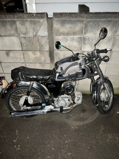 YAMAHAの原付バイク、YB-1になります。