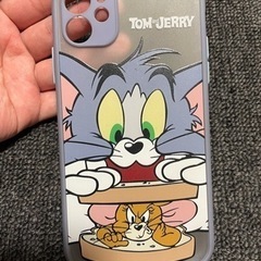 【値下げ】iPhone11ケース トムとジェリー😺🐭