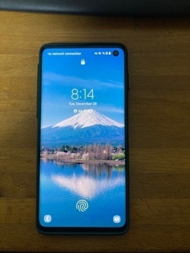 GALAXY S10 ブラック128GB 本体のみ32,000円/-