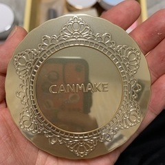 CANMAKEのコスメ　交渉中