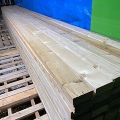 ☆大量 大人気2×4材☆ 4.87m(16フィート) 約500kg！