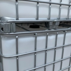 本日限定価格　1000リットルタンク