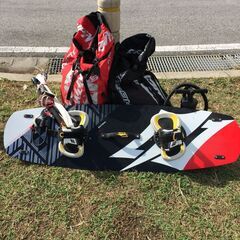 激安！カイトボード NORTH TRO サイズ08