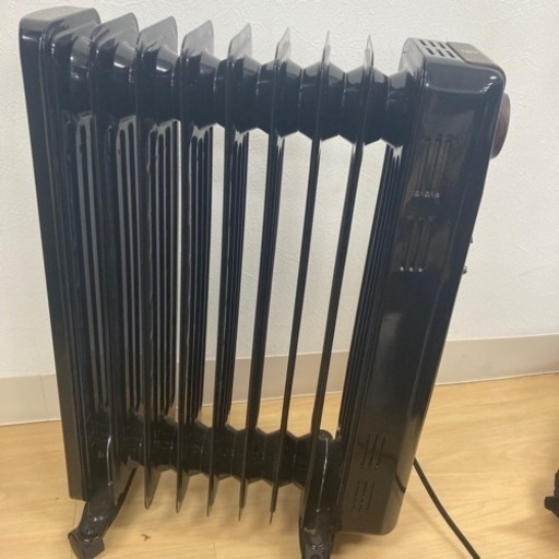 【美品】ほぼ未使用オイルヒーター　メカ式