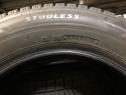 No9　値下げ！　175/65R15　2019年製　ブリヂストン　VRX　4本　タイヤのみ No9 値下げ！ 175/65R15 2019年製 ブリヂストン VRX 4本 タイヤのみ