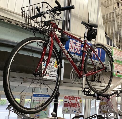 GIANT ロードバイク 自転車 GIANT ESCAPE 28インチ 変速あり サドルバッグ付き レッド【ユーズドユーズ名古屋天白店】 J1394
