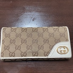 【ネット決済・配送可】GUCCI グッチ　長財布