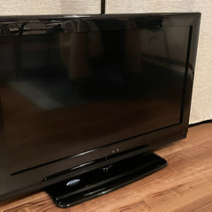 (DVDは使えません)韓国製32型テレビ