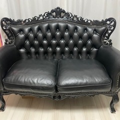 店内　クラシカル　ソファ