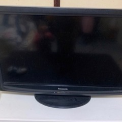 取引中テレビ32型あげます