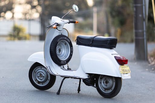 ローマの休日? VESPA 50s ベスパ 松田優作?