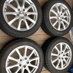 【ネット決済】215/55/r17 スタッドレス4本セット