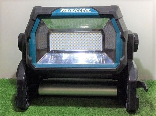 マキタ ML809 14.4V/18V/AC100V対応 充電式スタンドライト【リライズ市川行徳店】【店頭取引限定】【中古】ITAJPIGVDMU3 楽天市場】マキタ(makita) ML809 充電式スタンドライト 14.4V/18V