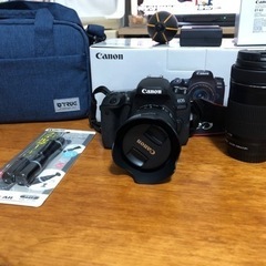 【ネット決済】Canon EOS9000D 一眼レフカメラ　ダブ...