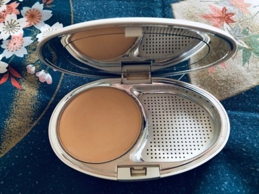 決まりました❣️貴重な廃盤品SK-II クリアビューティパウダーファンデーション310