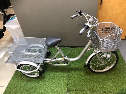 大人用三輪車 　状態良好【モノマニア朝日店】【引き取り限定】