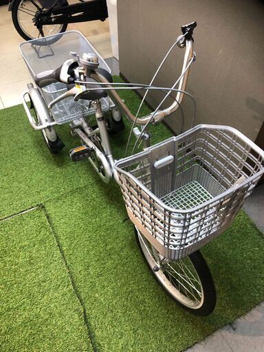 大人用三輪車 　状態良好【モノマニア朝日店】【引き取り限定】 大人用三輪車 状態良好【モノマニア朝日店】【引き取り限定】