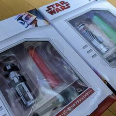 STARWARS　R2-D2 USB加湿器、ライトセーバー…