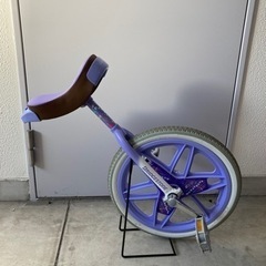 【ネット決済】ブリヂストン　一輪車　スタンド付き